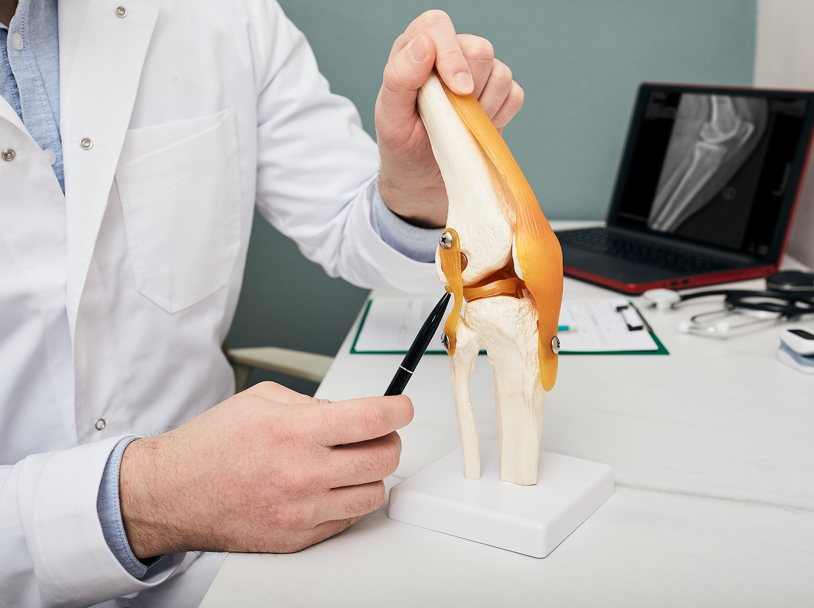 Knee Ligament Rehab in Visalia and Hanford